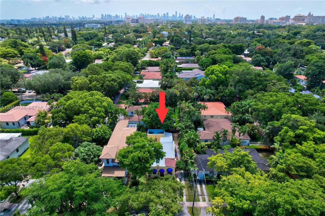 На продажу: $1,150,000 (3 спален, 1 ванн, 1303 Квадратных фут)