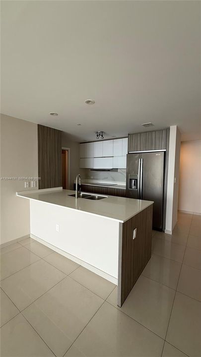 For Rent: $6,200 (3 beds, 3 baths, 1435 Square Feet)
