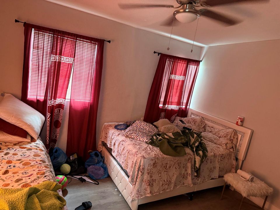 Room 1