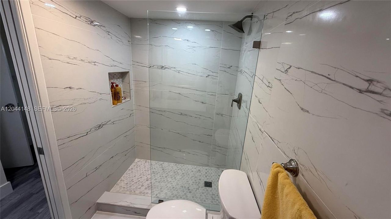 En Renta: $2,100 (2 camas, 2 baños, 1100 Pies cuadrados)