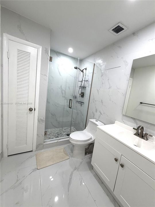 На продажу: $439,999 (3 спален, 2 ванн, 1124 Квадратных фут)