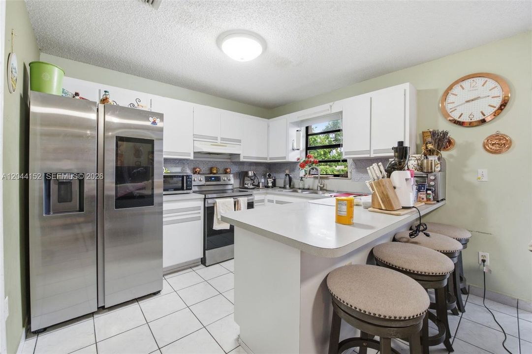 For Sale: $849,000 (0 beds, 0 baths, 2805 Square Feet)