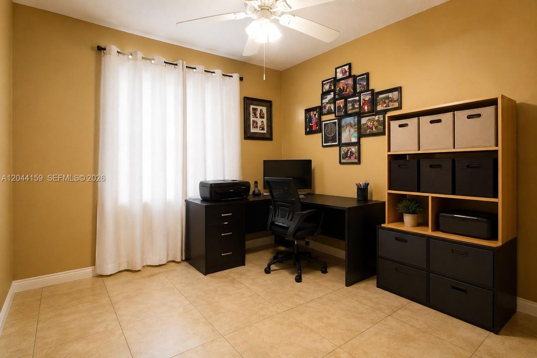OFFICE/BEDROOM