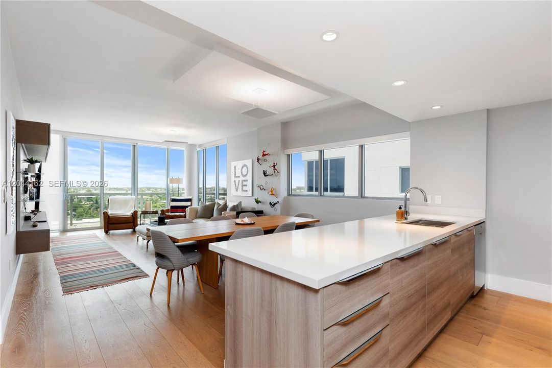 For Sale: $1,999,999 (3 beds, 3 baths, 1834 Square Feet)