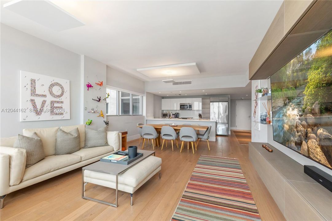 For Sale: $1,999,999 (3 beds, 3 baths, 1834 Square Feet)