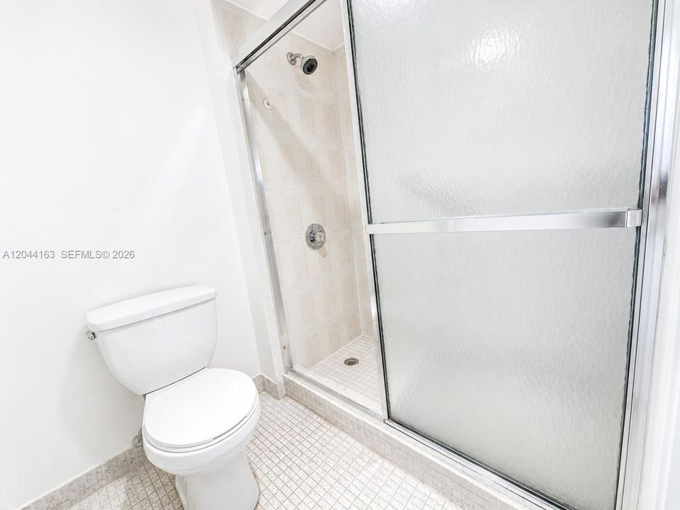 For Rent: $2,750 (2 beds, 2 baths, 1008 Square Feet)