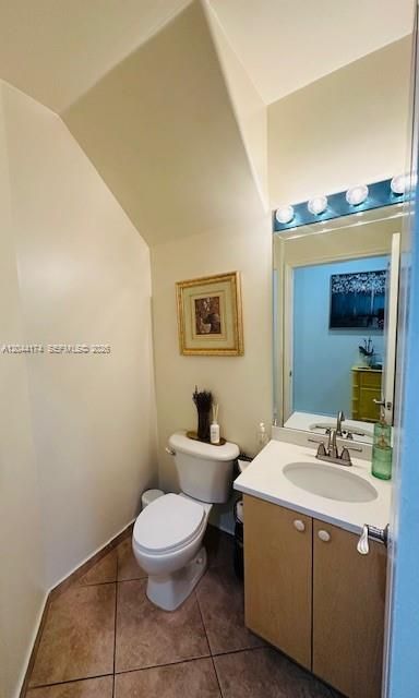 For Sale: $999,000 (3 beds, 2 baths, 1848 Square Feet)