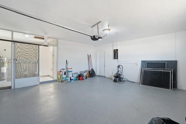 На продажу: $295,900 (2 спален, 2 ванн, 0 Квадратных фут)