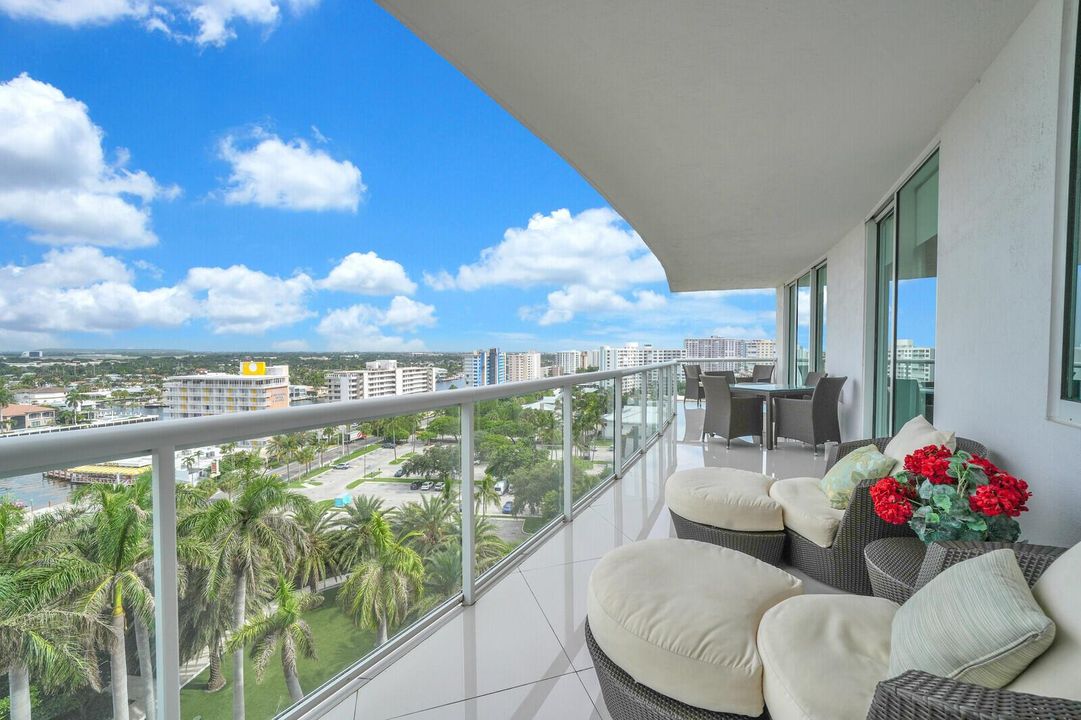 Plaza Oceanside condo 1007 pic 55