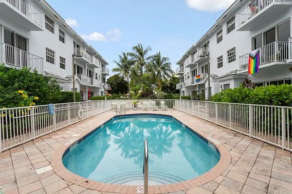 Courtyard Community Pool