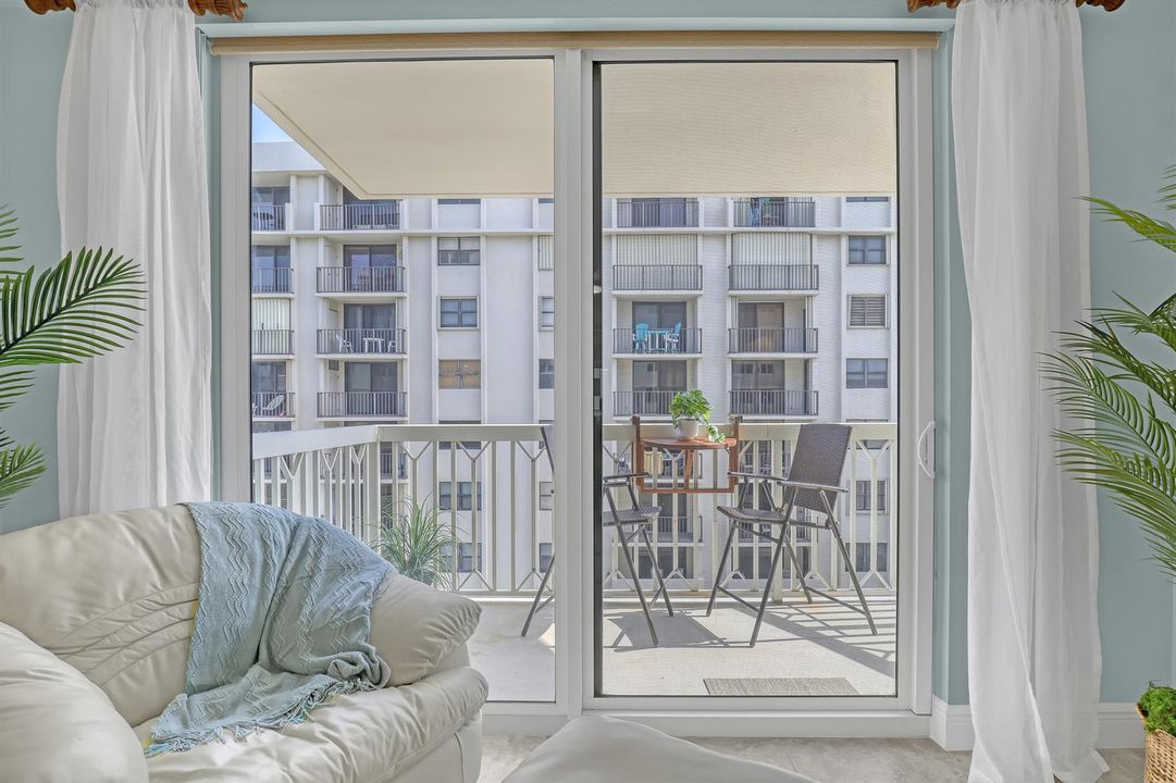 125 S Ocean #505 (13)
