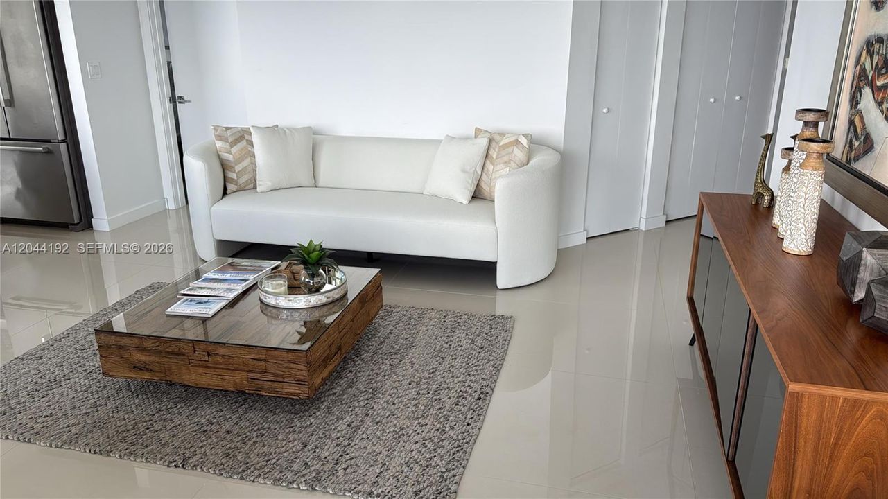 For Rent: $6,700 (2 beds, 2 baths, 1178 Square Feet)
