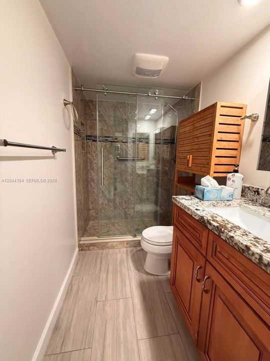 For Rent: $3,000 (2 beds, 2 baths, 1326 Square Feet)