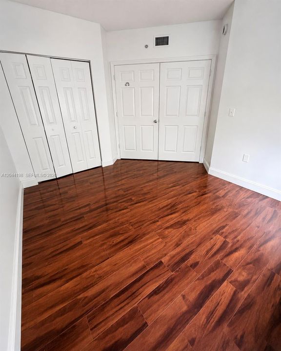 В аренду: $4,300 (3 спален, 2 ванн, 1353 Квадратных фут)
