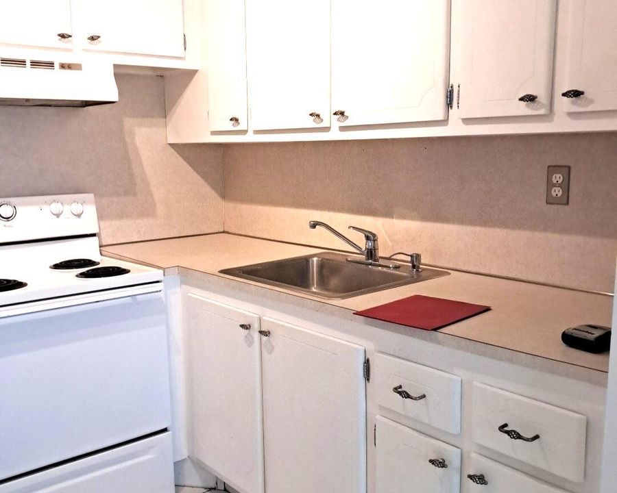 Kitchen 2