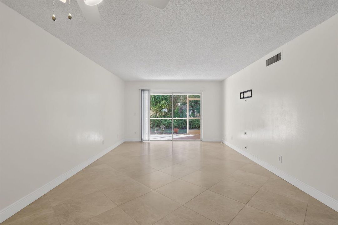 13-web-or-mls-5P1A7049