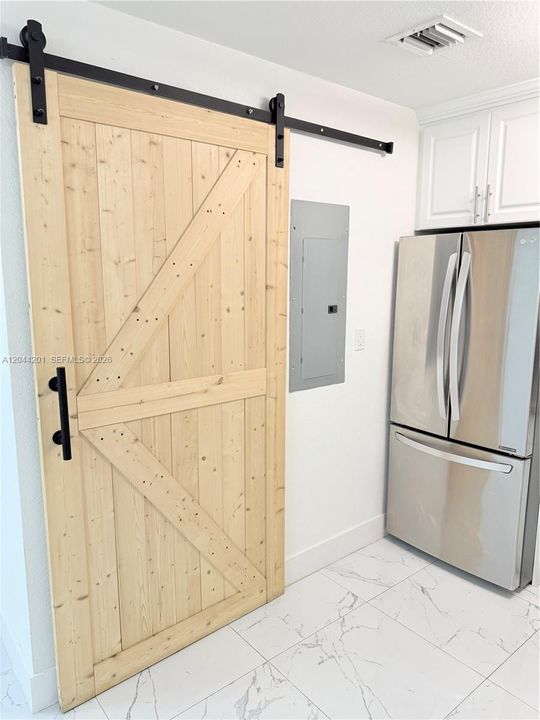В аренду: $3,000 (3 спален, 2 ванн, 1276 Квадратных фут)