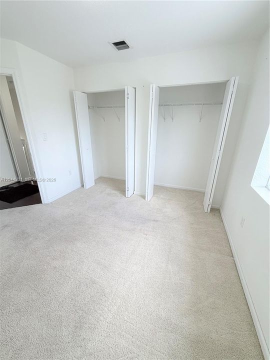 В аренду: $3,000 (3 спален, 2 ванн, 1276 Квадратных фут)