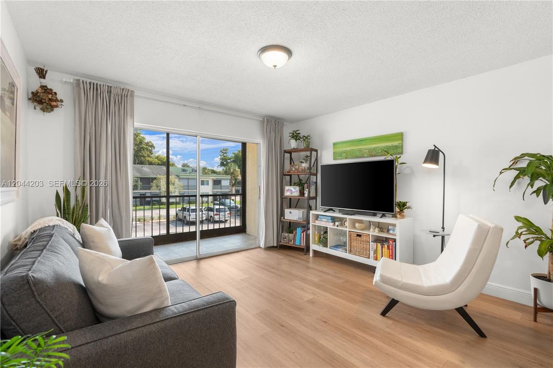 En Venta: $185,000 (2 camas, 1 baños, 850 Pies cuadrados)