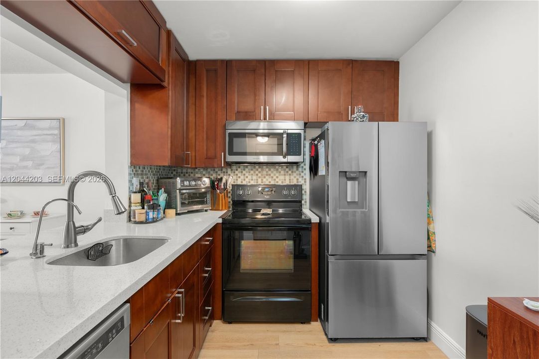 En Venta: $185,000 (2 camas, 1 baños, 850 Pies cuadrados)