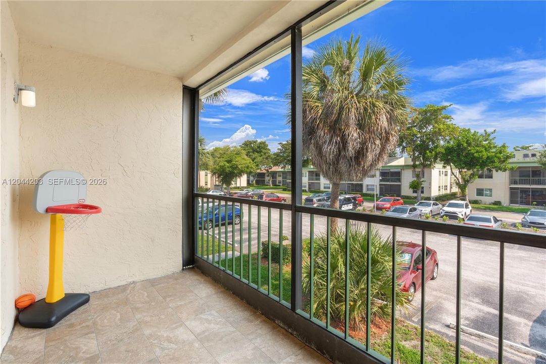 En Venta: $185,000 (2 camas, 1 baños, 850 Pies cuadrados)