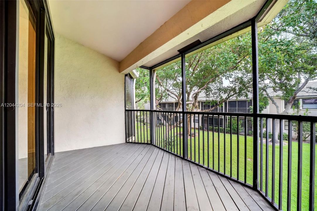 待售: $359,000 (2 贝兹, 2 浴室, 1257 平方英尺)