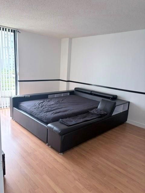 В аренду: $2,600 (2 спален, 2 ванн, 1134 Квадратных фут)