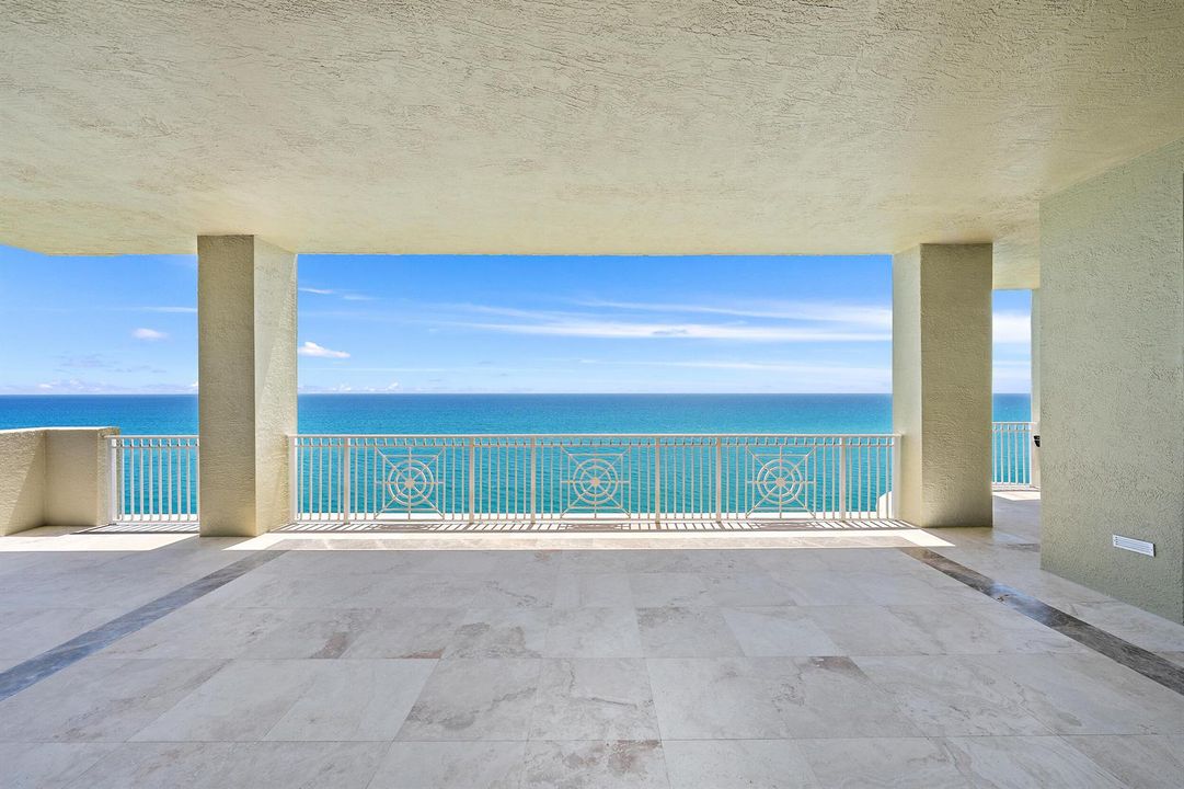Main Balcony