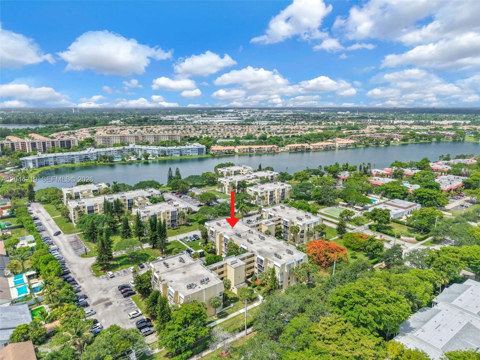 На продажу: $140,000 (1 спален, 1 ванн, 823 Квадратных фут)