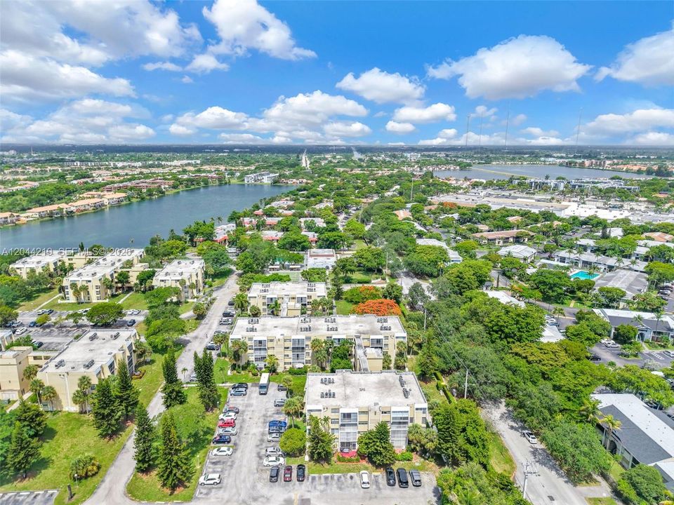 На продажу: $140,000 (1 спален, 1 ванн, 823 Квадратных фут)