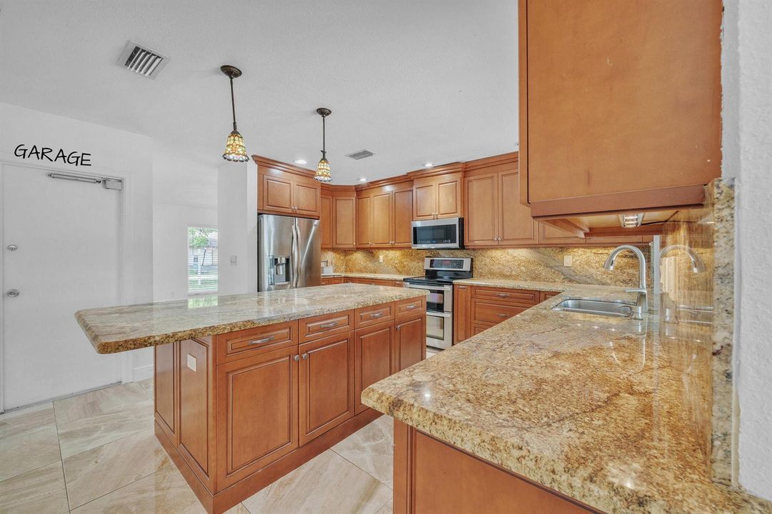 19 Kitchen