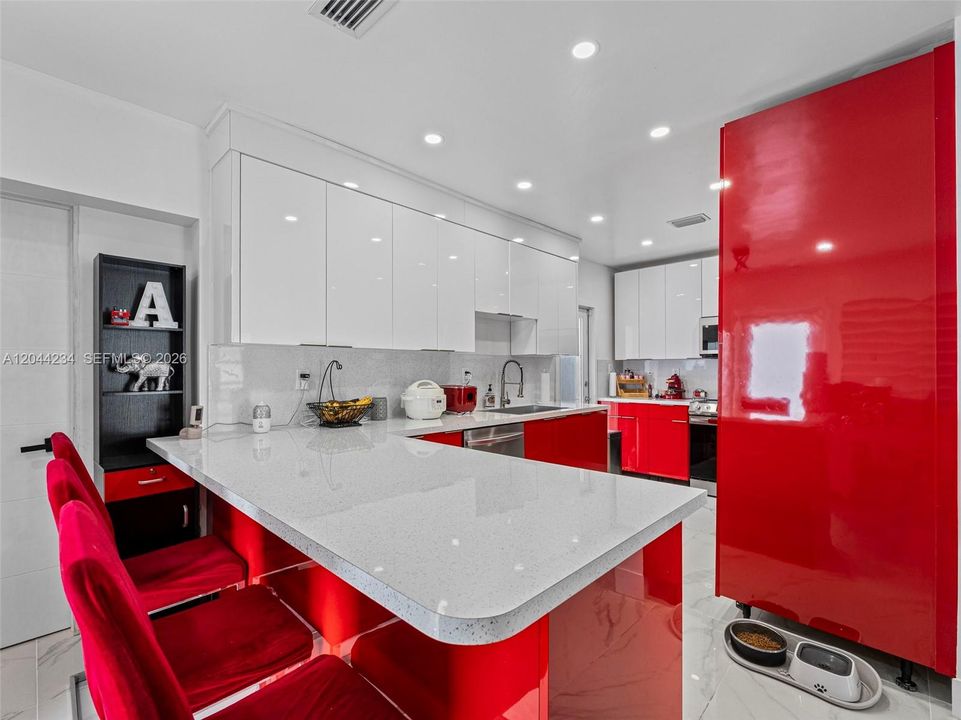 На продажу: $499,900 (3 спален, 1 ванн, 1518 Квадратных фут)