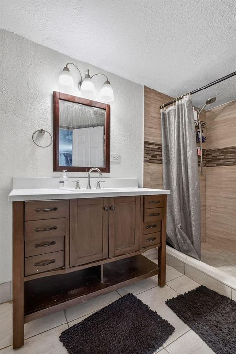 25-web-or-mls-1871-9905