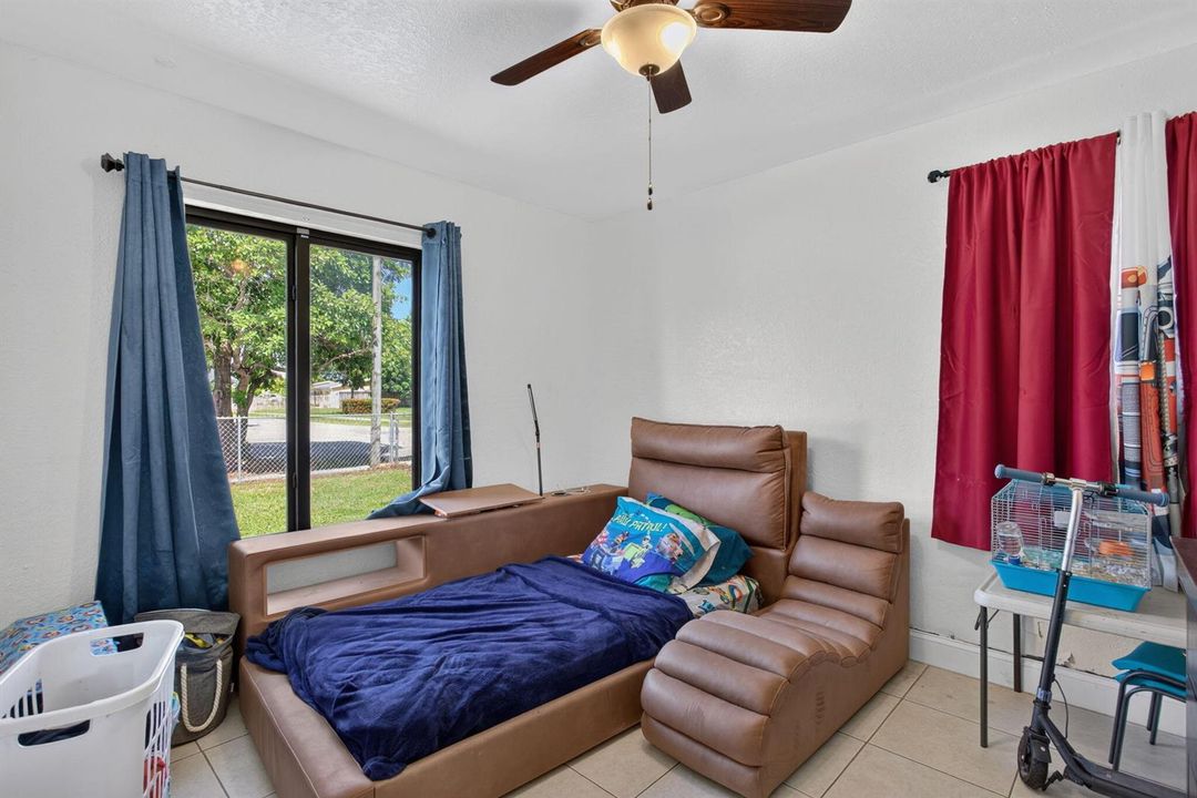 30-web-or-mls-1871-9930