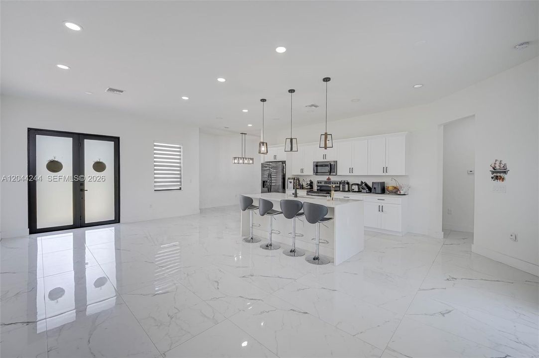 En Venta: $459,999 (3 camas, 2 baños, 1631 Pies cuadrados)