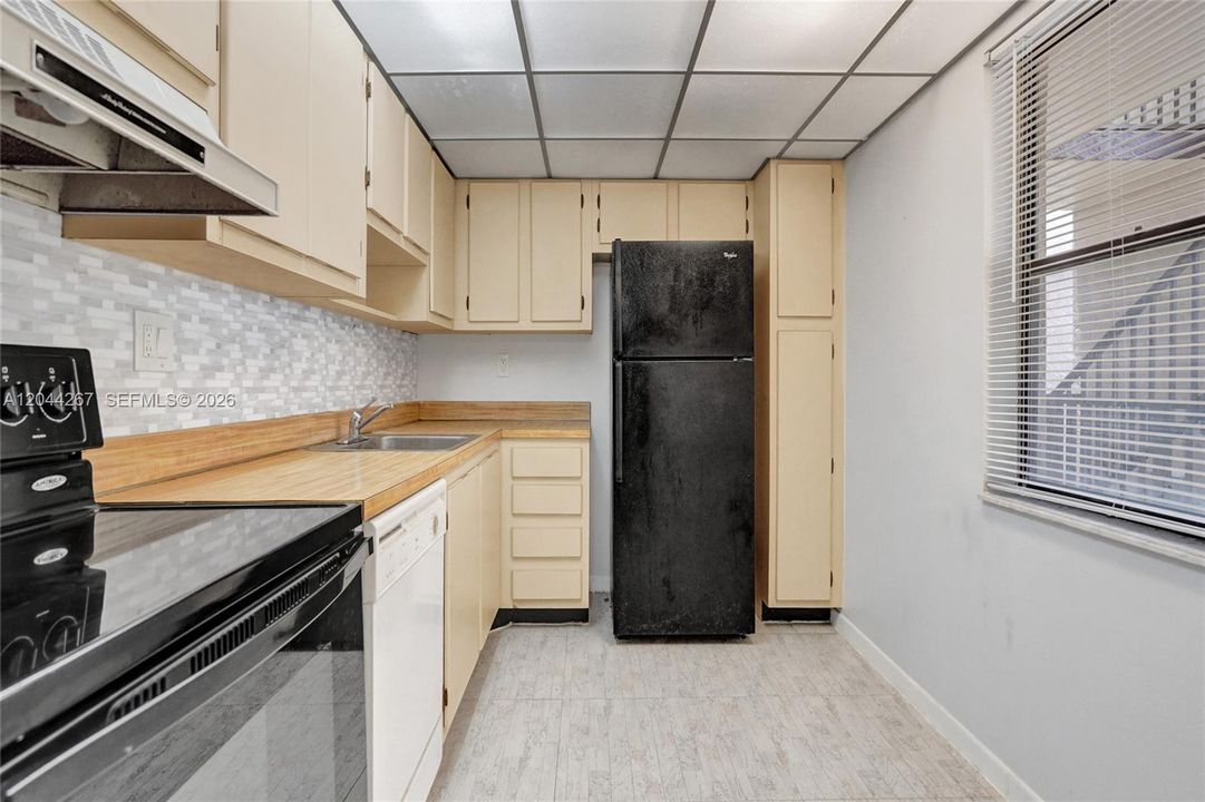 En Venta: $125,000 (2 camas, 2 baños, 1040 Pies cuadrados)