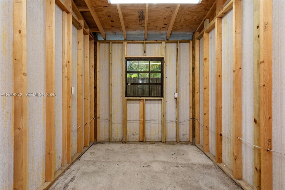 Recently Rented: $3,500 (3 beds, 2 baths, 1656 Square Feet)