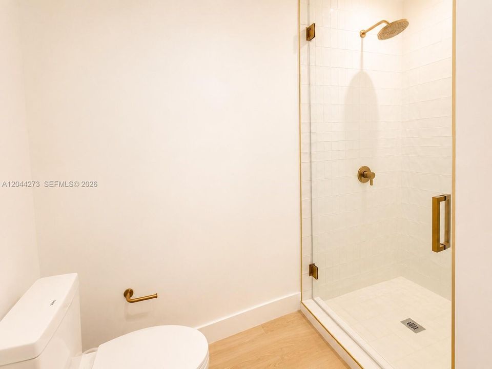 В аренду: $6,500 (1 спален, 2 ванн, 786 Квадратных фут)