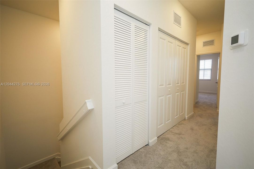 В аренду: $2,800 (3 спален, 2 ванн, 1695 Квадратных фут)