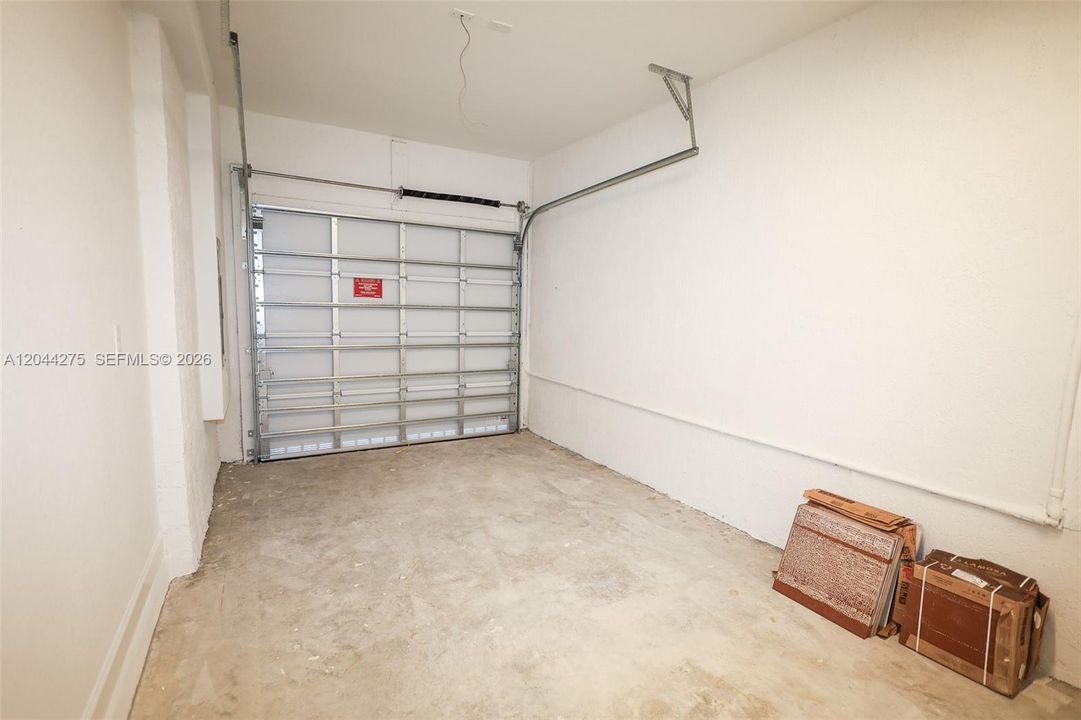 В аренду: $2,800 (3 спален, 2 ванн, 1695 Квадратных фут)