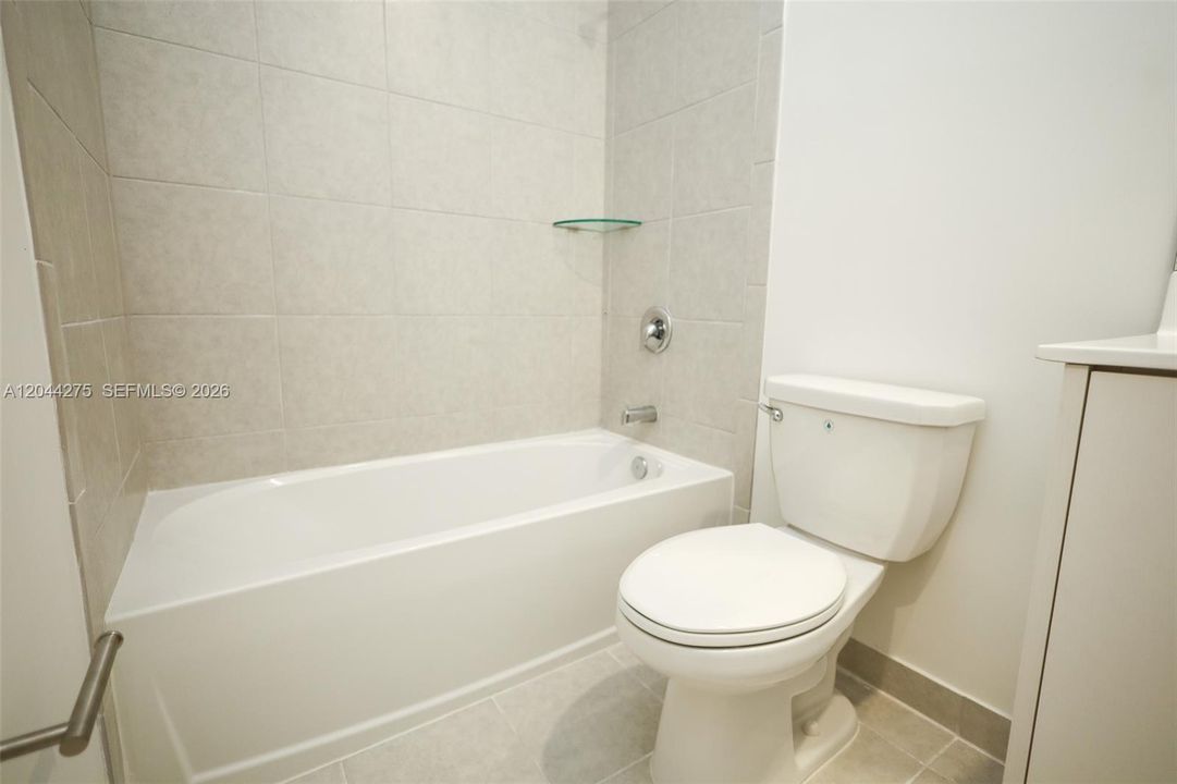 В аренду: $2,800 (3 спален, 2 ванн, 1695 Квадратных фут)
