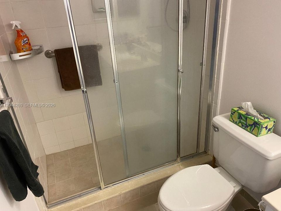 На продажу: $450,000 (2 спален, 2 ванн, 1181 Квадратных фут)