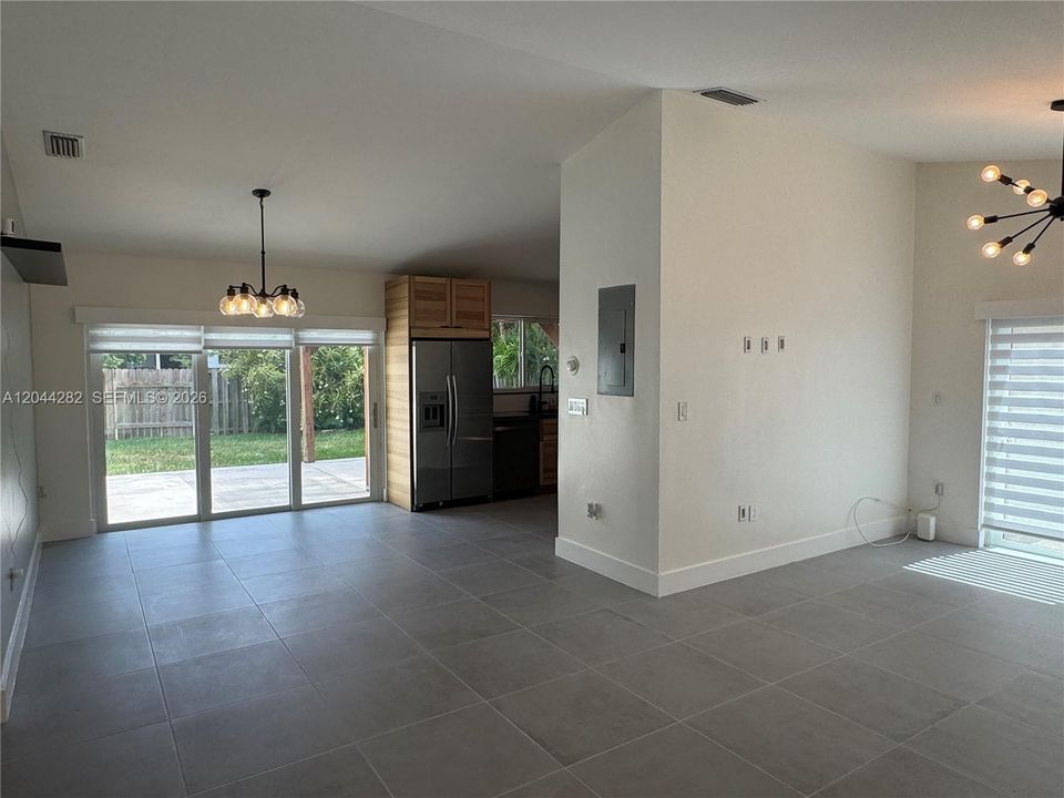 En Venta: $519,900 (2 camas, 2 baños, 1273 Pies cuadrados)