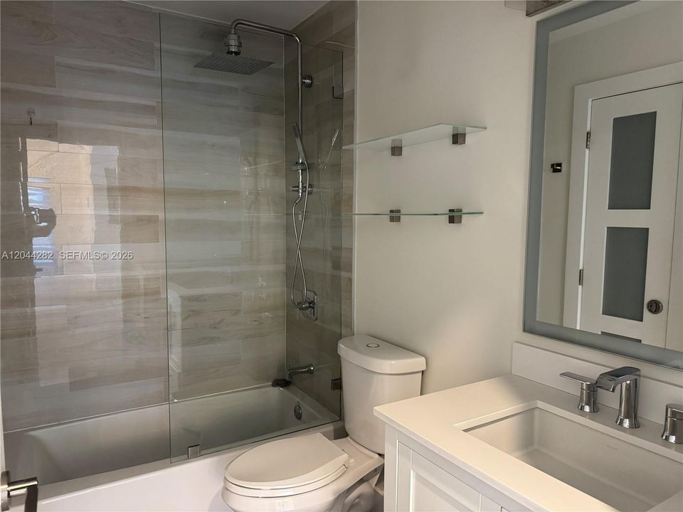En Venta: $519,900 (2 camas, 2 baños, 1273 Pies cuadrados)