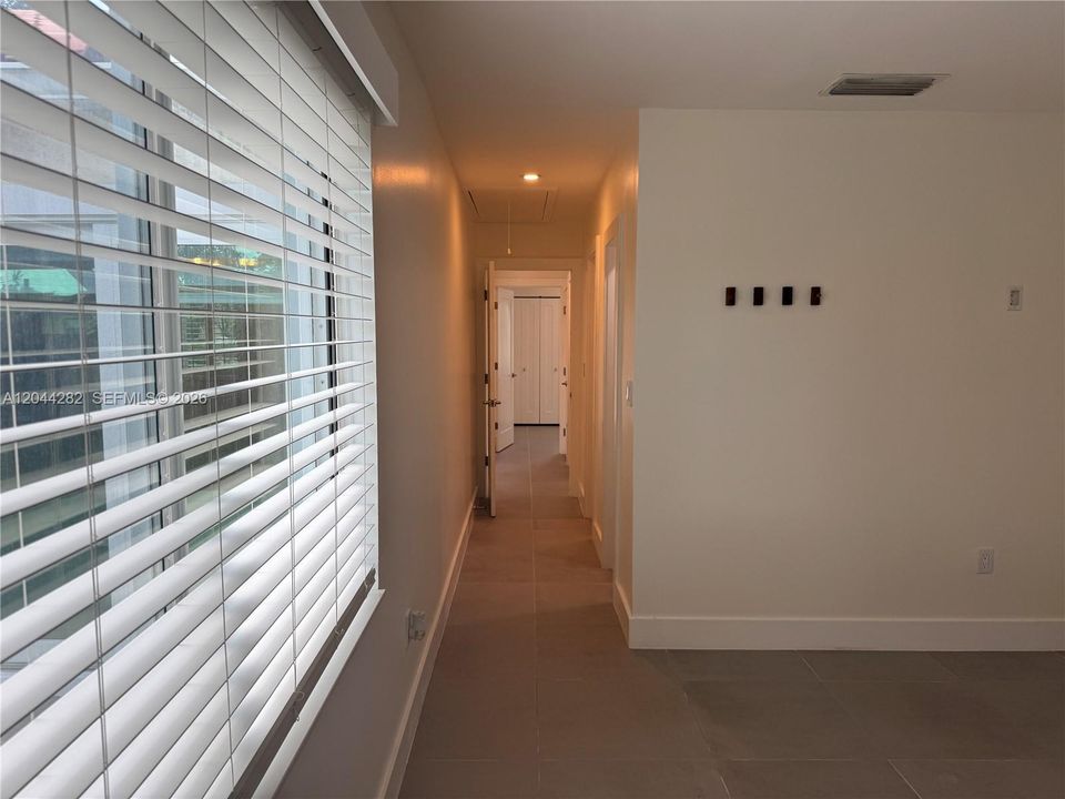 En Venta: $519,900 (2 camas, 2 baños, 1273 Pies cuadrados)