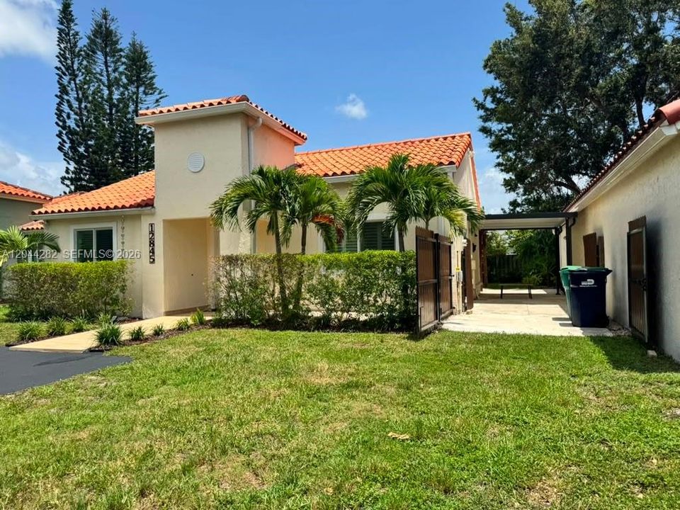 En Venta: $519,900 (2 camas, 2 baños, 1273 Pies cuadrados)