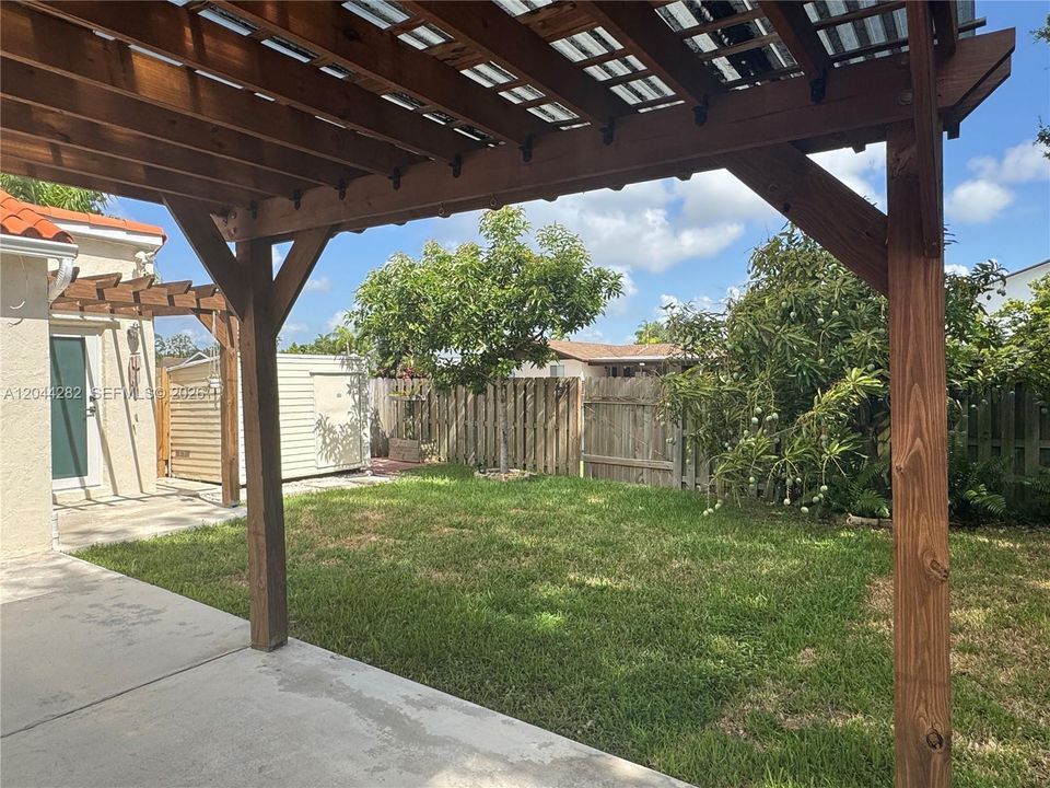 En Venta: $519,900 (2 camas, 2 baños, 1273 Pies cuadrados)