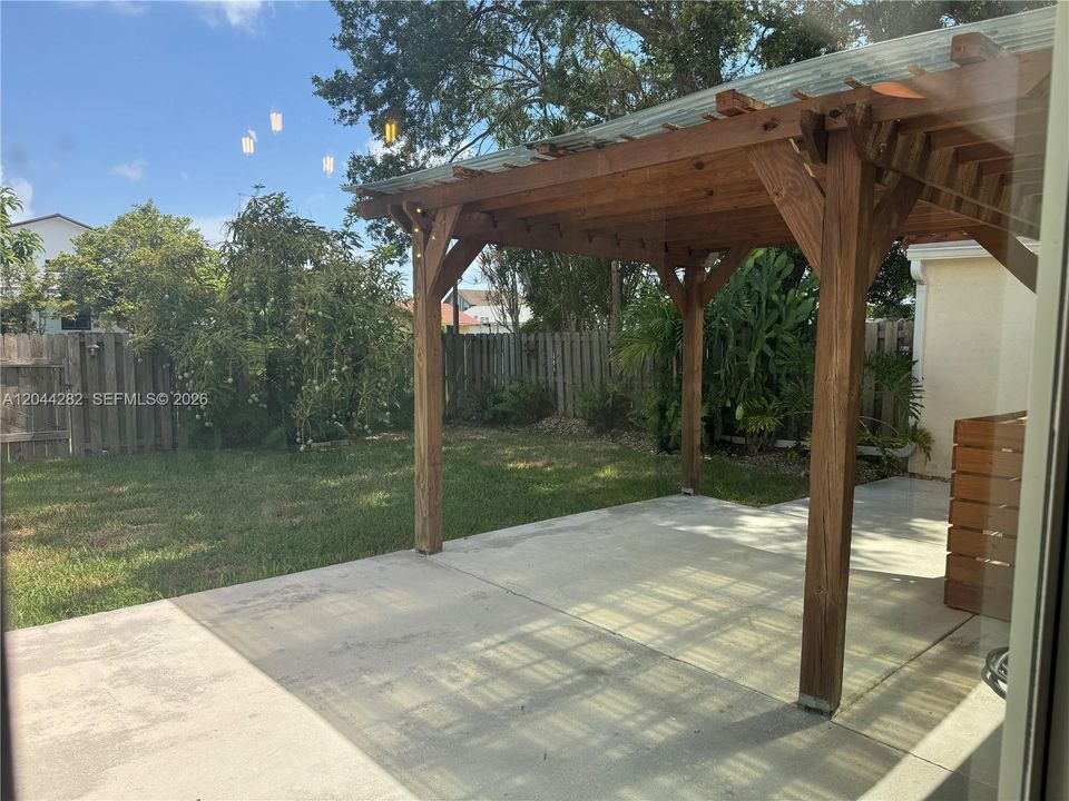 En Venta: $519,900 (2 camas, 2 baños, 1273 Pies cuadrados)