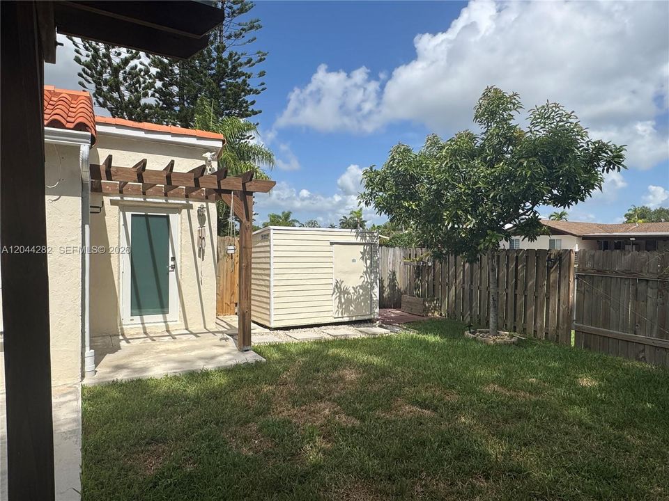 En Venta: $519,900 (2 camas, 2 baños, 1273 Pies cuadrados)