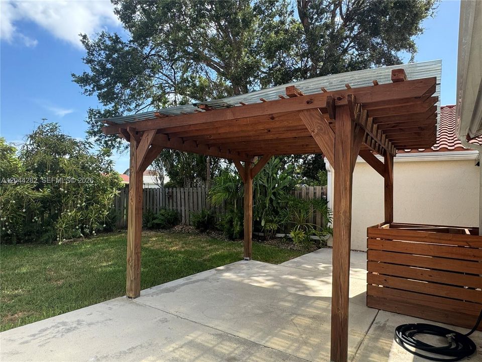 En Venta: $519,900 (2 camas, 2 baños, 1273 Pies cuadrados)